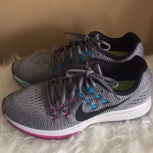 Nike Zoom Structure 19